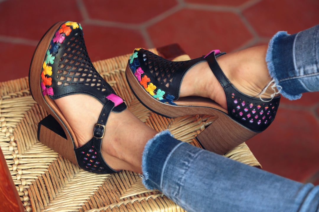 Details|Black